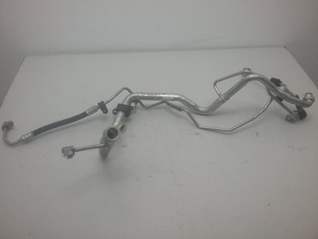 Tubo ar condicionado mercedes-benz a-class (w176) a 180 cdi ref. a2468302615 a 246 830 26 15 a 246 8...