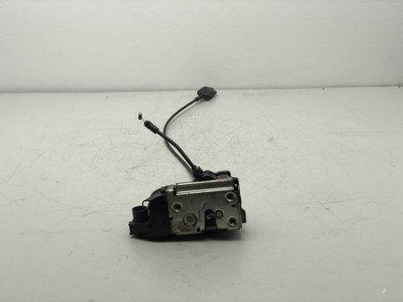 Fecho da porta frente dto renault megane ii (bm, cm) 2002 - 2008