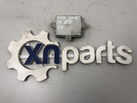 Módulo de controlo da porta dto frente  usado volvo v40 av6n14c237bb av6n-14c237-bb