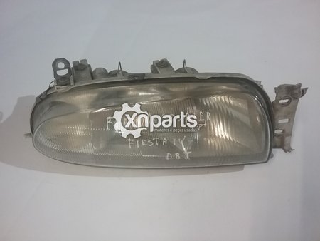 Farol frente dto ford tourneo courier 02.14