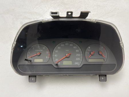 [30889704D 30889704 / D] Painel de instrumentos volvo v40 (vw) 07.1995 - 06.2004 30889704d 30889704 / d