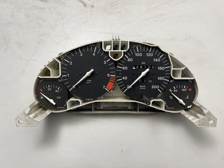[81117761 81 117 761] Painel de instrumentos opel corsa b (s93) 81117761 81 117 761