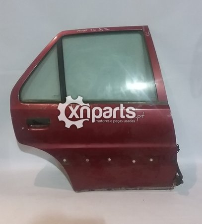 Porta trás dto peugeot 106 1991 - 1996 usado