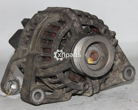 [BOSCH 0 124 225 018 - 24 437 119 - 14V 70A] Alternador opel corsa c 1.2 2000 - 2009 usado
