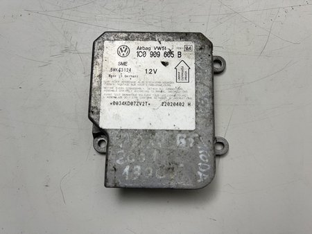 [1C0909605B 1C0 909 605 B] Centralina airbag ecu  usado vw passat (3b3) 1c0909605b 1c0 909 605 b