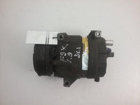 [F9K 760] Compressor de ar condicionado renault trafic ii 1.9 dci 03.01 -  usado ref. f9k 760