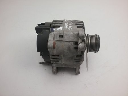 [06F 903 023 C     MOTOR BLS] Alternador vw golf v (1k1) 1.9 tdi | 10.03 - 11.08 usado ref. 06f 903 023 c     motor bls