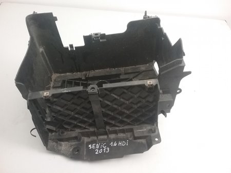 [scenic iii 1.6 dci] Base suporte bateria renault scenic iii 1.6 dci | 04.11 -