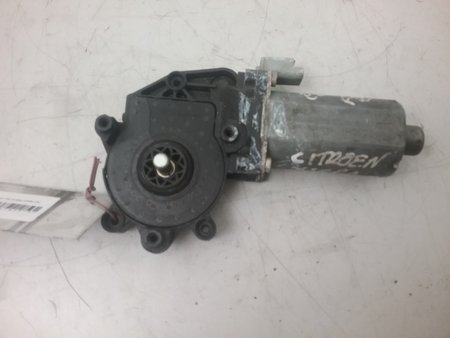 [xsara picasso (n68) 1.6 hdi] Motor elevador frente esq citroёn xsara picasso (n68) 1.6 hdi | 05.04 -  usado