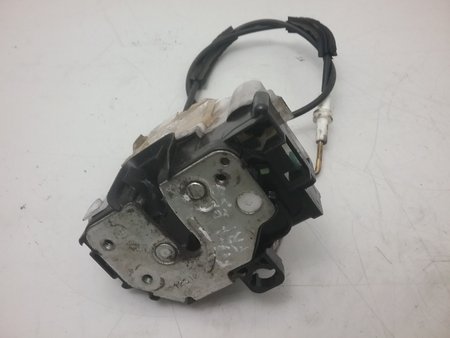 [51827415] Fecho da porta frente esq fiat 500 (312) 2010 ref. 51827415