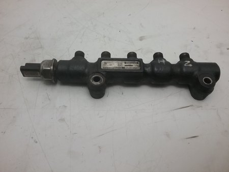 [9654592680 MOTOR G8DA / 9HZ / F6JB] Régua  de injecção ford focus ii 1.6 tdci ref. 9654592680 motor g8da / 9hz / f6jb