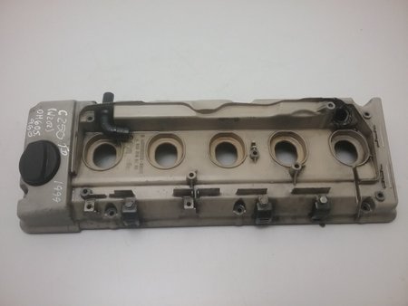[MOTOR OM 605.960 REF A6050160405] Tampa de válvulas mercedes-benz (w202) c 250 turbo-d motor om 605.960 ref a6050160405