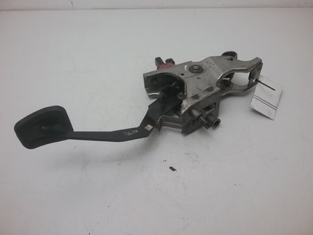 Pedal do travao mazda 6 (gg)