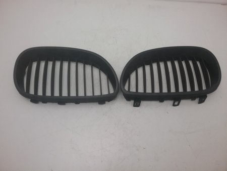 Conjunto grelhas frente bmw 5 (e60) 520 d | 04.06 - 12.09 usado