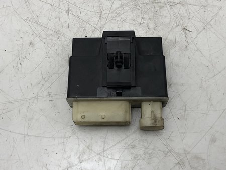 [96 625 708 80] Modulo rele das velas peugeot 308 sw ii 1.6 bluehdi 120 03.14 - usado ref. 96 625 708 80