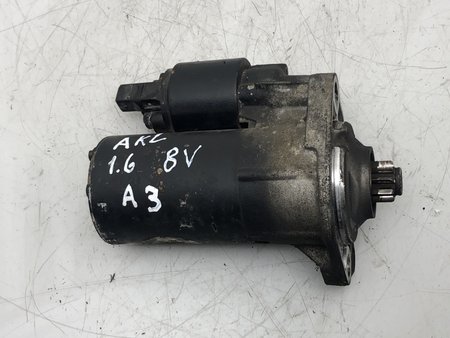 [0 001 121 006  MOTOR AKL] Motor de arranque audi a3 (8l1) 1.6 | 09.96 - 05.03 usado ref. 0 001 121 006  motor akl