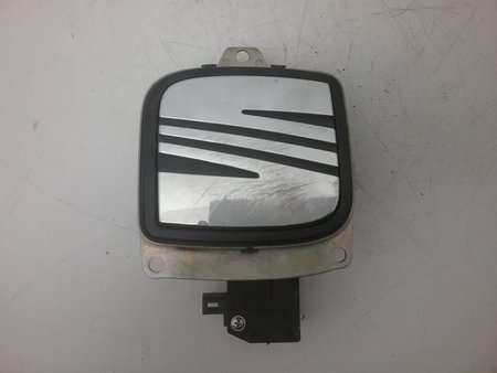 Botão de abertura da mala com emblema seat ibiza iii (6l1)