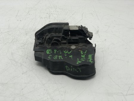 [7167069] Fecho da porta trás dto bmw 1 (e87) 2006 - 2011