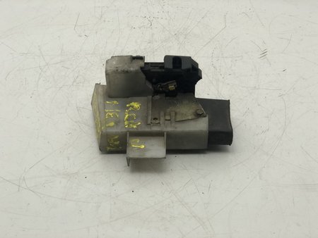 Fecho da porta frente esq renault megane i (ba) 1996 - 2003