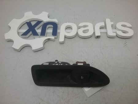 Botão comando vidros elétricos trás dto renault laguna ii 03.01 - 09.07