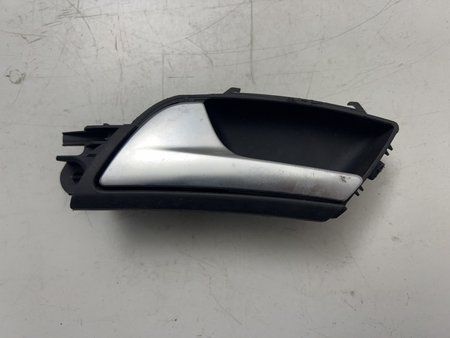 [8T0837019A] Punho da porta esq frente audi a5 (8t3) ref. 8t0837019a