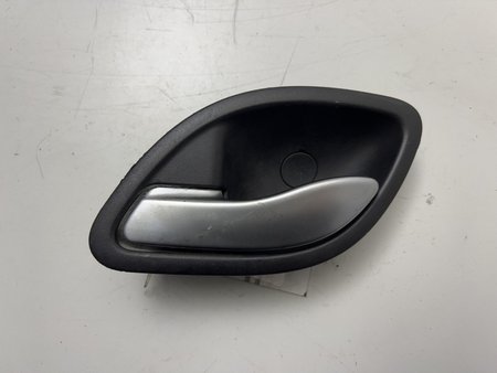 [8200000723] Punho da porta esq frente usado renault laguna ii ref. 8200000723
