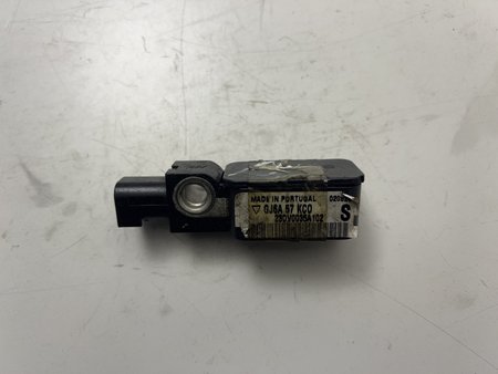 [GJ6A57KC0 GJ6A 57 KC0] Sensor airbag mazda 6 (gg) ref. gj6a57kc0 gj6a 57 kc0