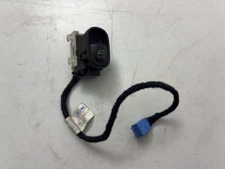 [A2038200210 A 203 820 02 10] Interruptor vidros mercedes-benz c-class (w203) 03 - 07 ref. a2038200210 a 203 820 02 10