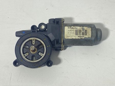 Motor elevador frente dto renault laguna ii (bg0/1_) 1.9 dci | 03.01 - 09.07 usado