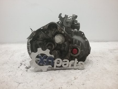 [711640 MOTOR OM 640.940 REF 1693600700] Caixa de velocidades manual mercedes-benz a-class (w169) 711640 motor om 640.940 ref 1693600700