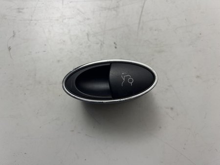 [A2118211151 A211 821 11 51] Botão da mala mercedes-benz e-class (w211) ref.a2118211151 a211 821 11 51