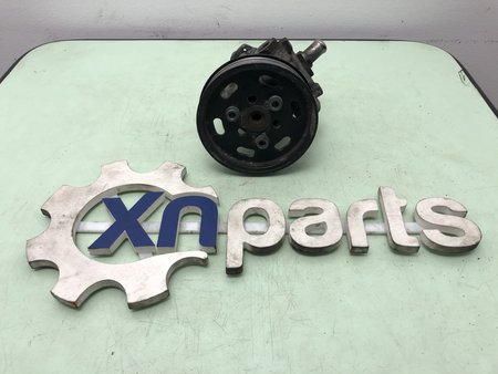 [8E0 145 155 N / 8E0145155N MOTOR BLB / BRE] Bomba direcção assistida audi a4 2.0 tdi 16v ref. 8e0 145 155 n 8e0145155n motor blb / bre