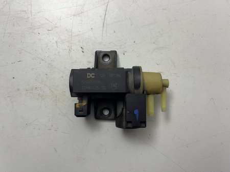[8200790180 MOTOR R9M413] Válvula de controlo do vácuo renault trafic iii 1.6 dci ref. 8200790180 motor r9m413