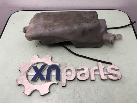 [8200212701] Vaso da água dos esguichos renault clio iii (br0/1, cr0/1) ref. 8200212701