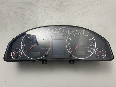[4B0920933GX] Painel de instrumentos usado audi a6 (4b2, c5) 2.5 tdi ref. 4b0920933gx