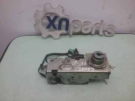 [2T1A V21812 BE] Fecho da porta dto frente ford transit connect (p65, p70, p80) ref. 2t1a v21813 be 2t1av21813be