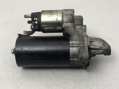 [0 001 115 046 MOTOR M57 306D3] Motor de arranque usado bmw 3 (e90) 330 d ref. 0 001 115 046 motor m57 306d3