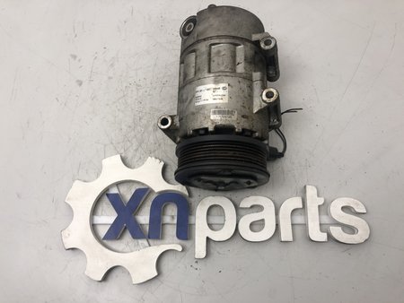 [8FK 351 334-551 MOTOR D4204T] Compressor de ar condicionado usado volvo v70 iii 2.0 d | 10.07 - 12.15 ref. 8fk 351 334-551 motor d...