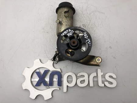 [MOTOR 1ND-TV] Bomba direcção assistida usado toyota yaris (_p9_) 1.4 d-4d | 08.05 -  ref. motor 1nd-tv