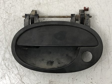 Puxador da porta esq frente usado opel corsa c
