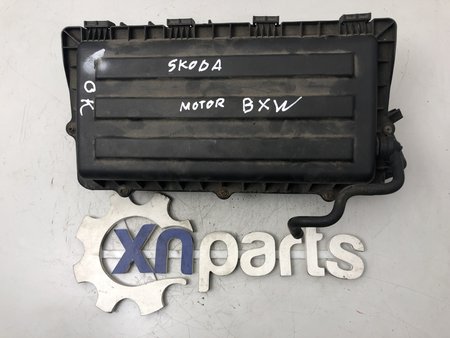 [036 129 611 CD MOTOR BXW] Caixa de filtro de ar usado skoda fabia ii 1.4 | 01.07 - 12.14 ref. 036 129 611 cd motor bxw