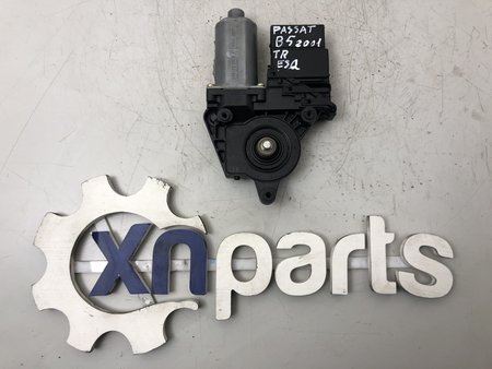 [3B9 839 751 BF] Motor elevador trás esq usado vw passat (3b3) 1.9 tdi | 11.00 - 05.05 ref. 3b9 839 751 bf