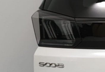 Farolim da mala esq peugeot 5008 ii 02.18