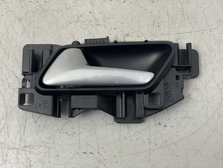 [98201553VV] Puxador da porta trás interior peugeot 5008 ii ref. 98201553vv