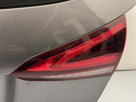 Farolim da mala dto mercedes-benz a-class (w177) 03.18 usado