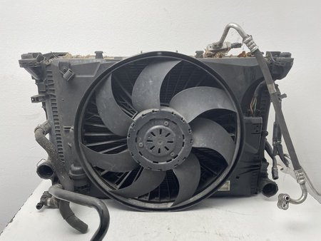 Conjunto radiadores com termo-ventilador usado mercedes-benz e-class (w212) e 200 cdi / bluetec
