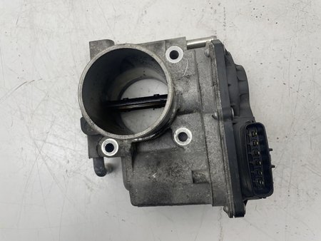 [R2AA136B0 / R2AA 136B0 MOTOR R2AA] Borboleta de aceleração usado mazda 6 (gh) 2.2 mzr-cd ref. r2aa136b0 / r2aa 136b0 motor r2aa