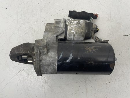 [0 001 138 030 / 0001138030 MOTOR A13DTE] Motor de arranque usado opel astra j 1.3 cdti ref. 0 001 138 030 / 0001138030 motor a13dte